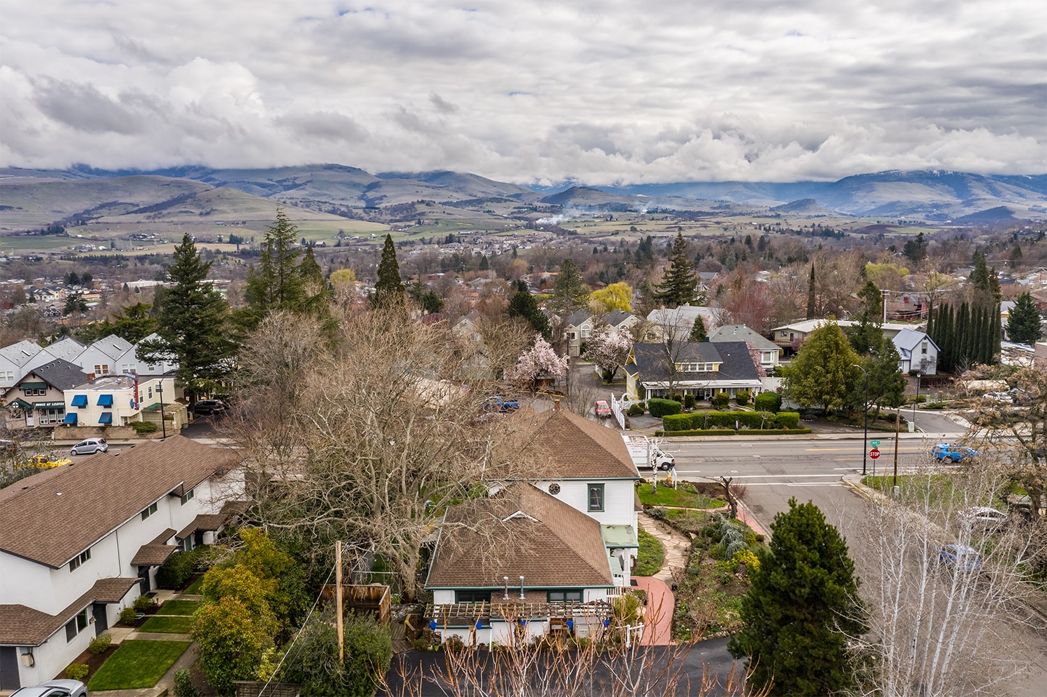  Ashland Oregon view from home