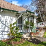 Abigail's Two Bedroom Private Self Catering Cottage in Ashland Oregon